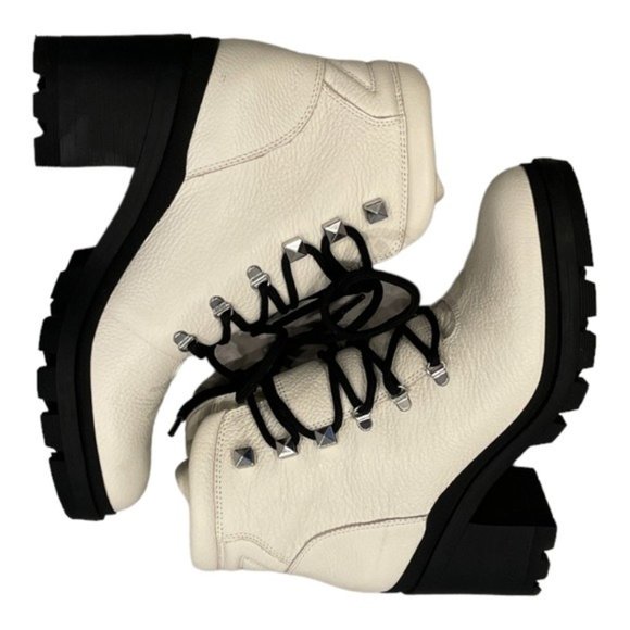 MARC FISHER Kini Ivory Leather Block Heel Bootie - Size 8.5 - Picture 4 of 7